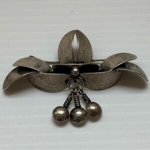 Antique Estate European Silver Fleur de Lis Brooch/Pin Stamped MR Unique